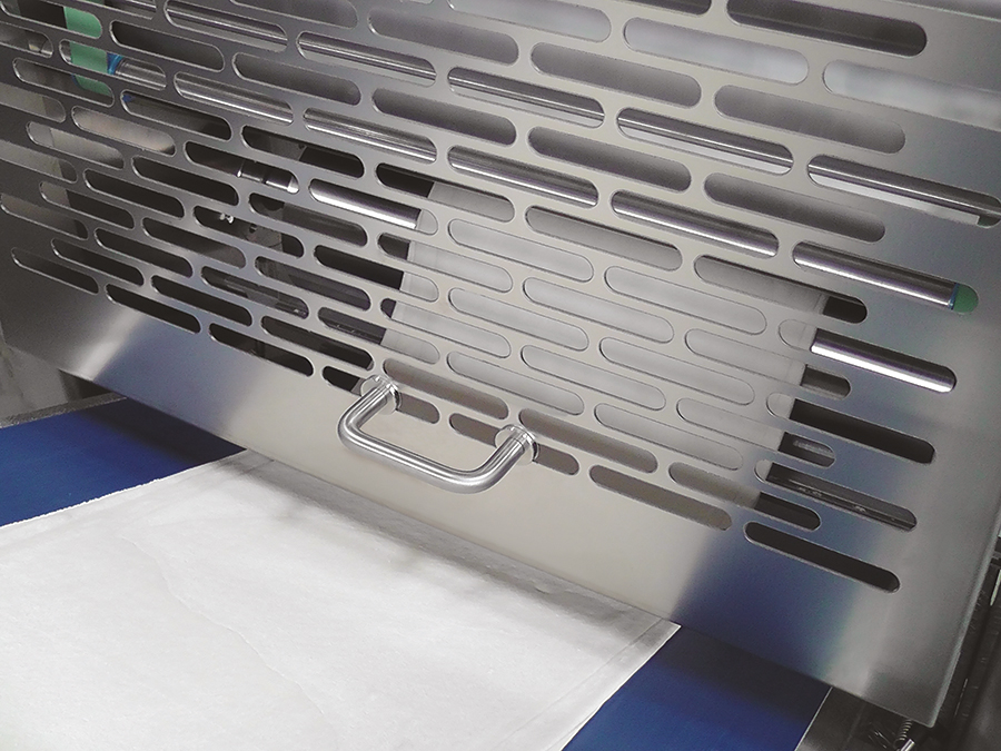 particolare laminazione pasta continuo 4